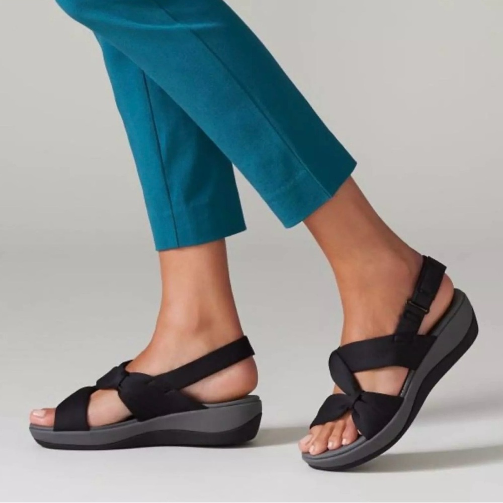 Cloudsteppers by Clarks Black and Gray Platform Slingback Sandals